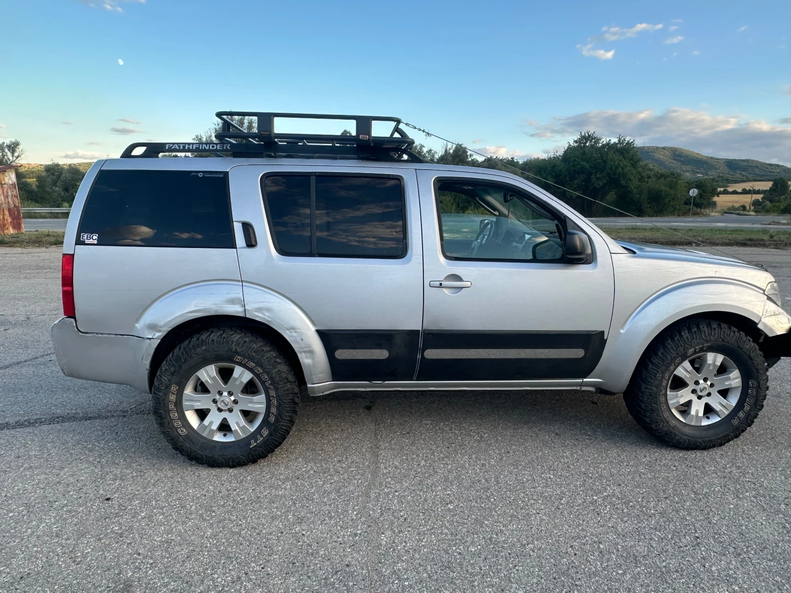 Nissan Pathfinder 2.5 DCI, снимка 5 - Автомобили и джипове - 55557973