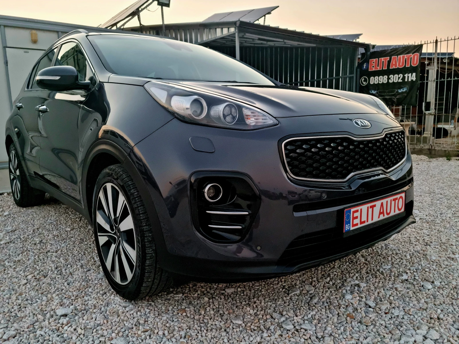 Kia Sportage 1.7 CRDI Exclusive.Panorama, снимка 5 - Автомобили и джипове - 55655578