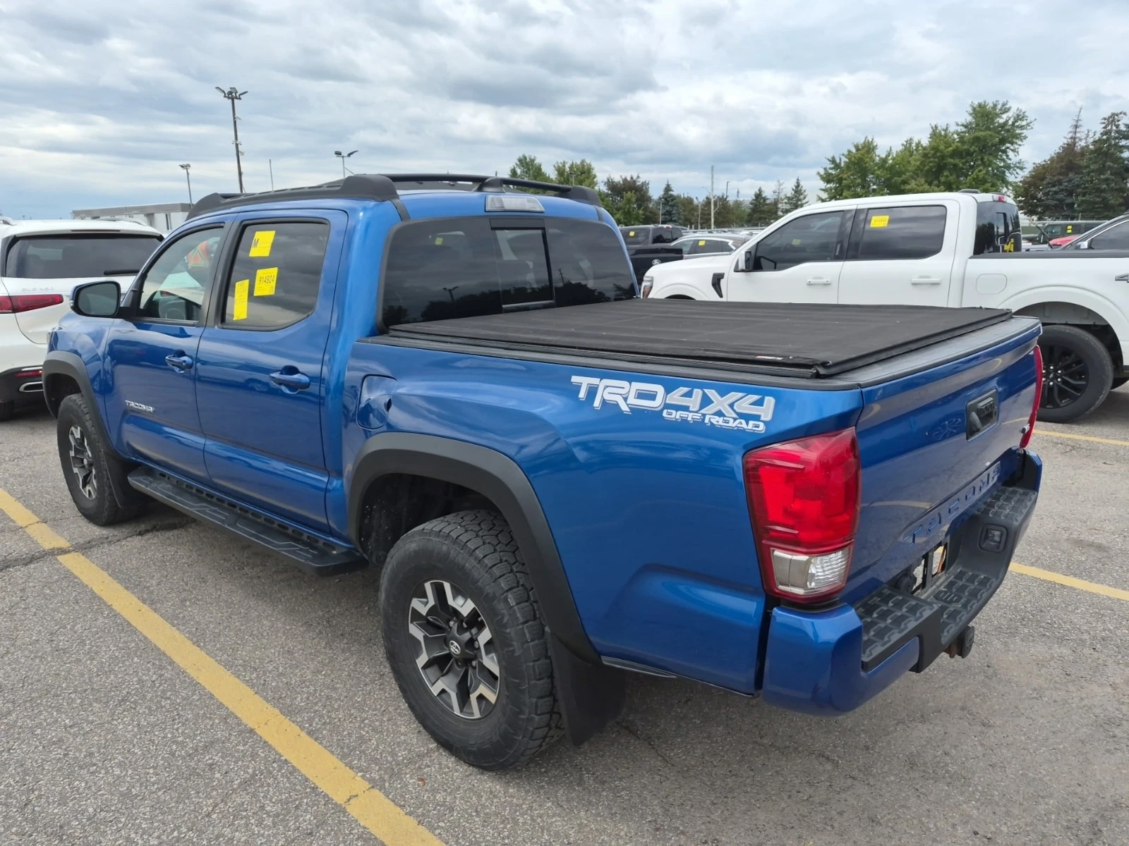 Toyota Tacoma * TRD OFF ROAD CREW CAB SHRT BED * ���� ���������� | Mobile.bg � ����������� 4