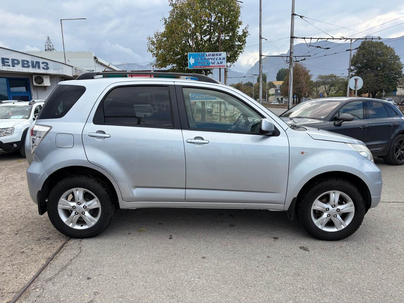 Daihatsu Terios 4x4, снимка 4 - Автомобили и джипове - 56625764