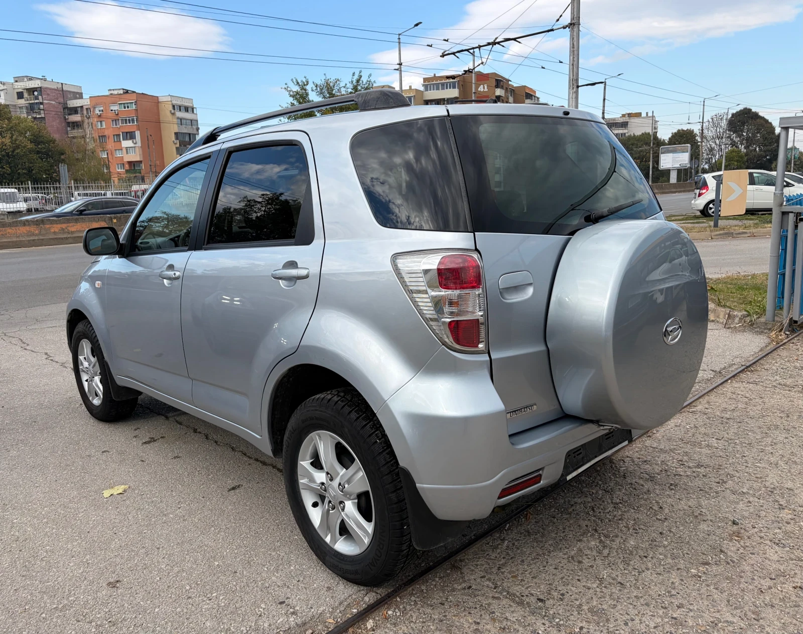 Daihatsu Terios 4x4, снимка 7 - Автомобили и джипове - 56625764