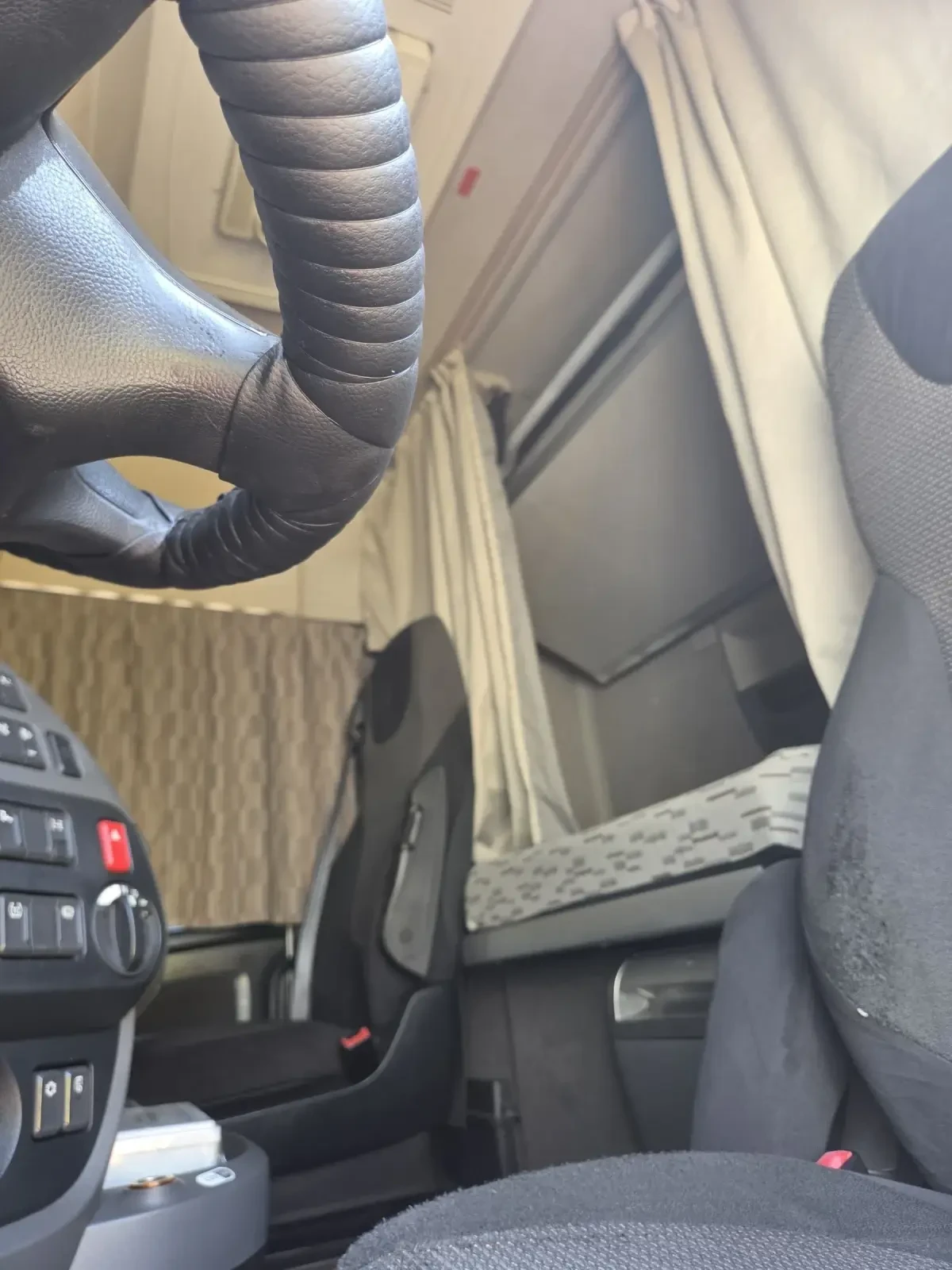 Полуремарке Schwarzmuller МЕГА, снимка 15 - Ремаркета - 55154139