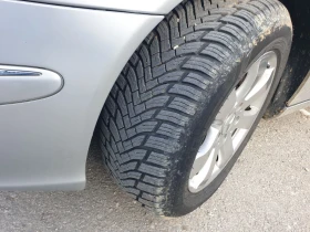 Mercedes-Benz E 320, снимка 8