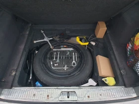 Mercedes-Benz E 320, снимка 7