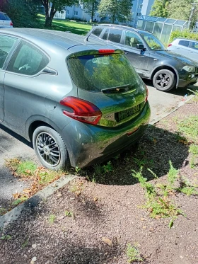 Peugeot 208 1000 - 3500 € / 6845.40 лв. - 54748359 4