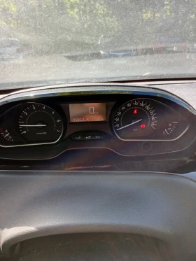 Peugeot 208 1000 - 3500 € / 6845.40 лв. - 54748359 8