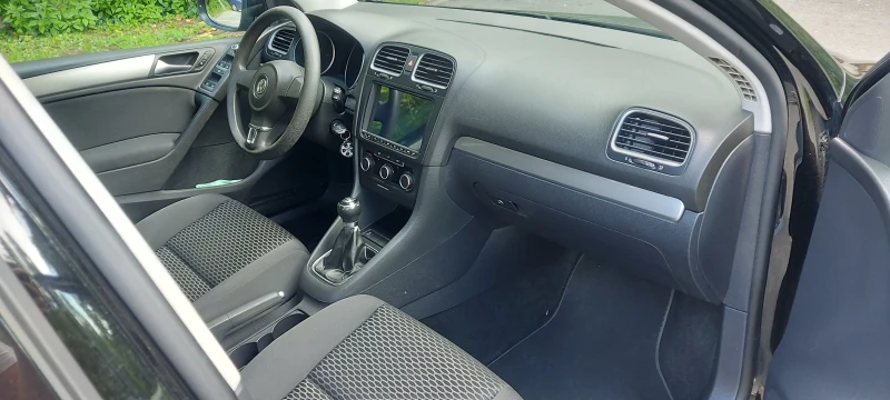 VW Golf TDI, снимка 13 - Автомобили и джипове - 45431442