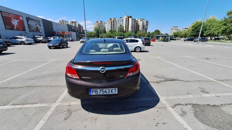 Opel Insignia 2, 0 CDTI, снимка 2 - Автомобили и джипове - 46916352