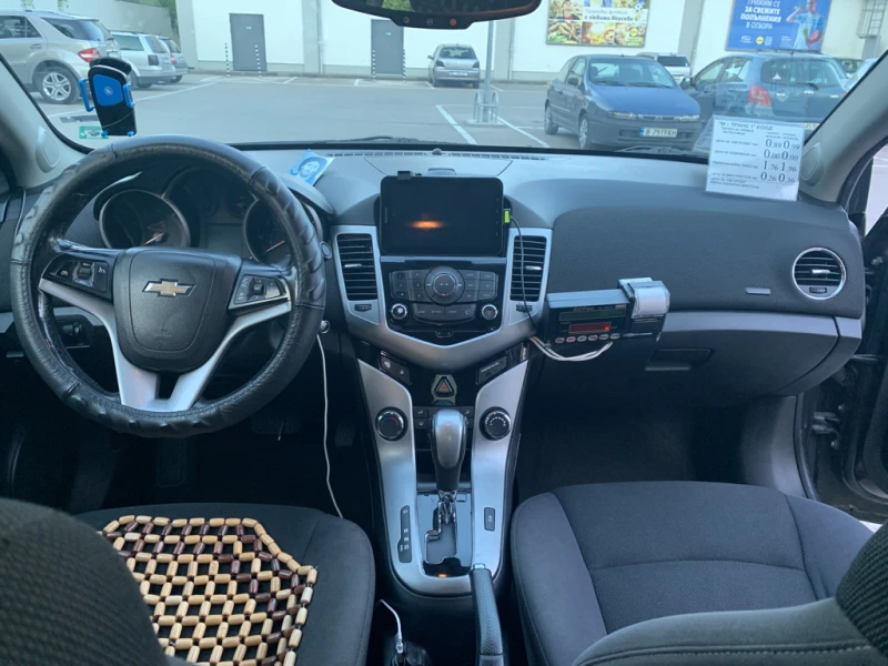 Chevrolet Cruze, снимка 8 - Автомобили и джипове - 49608126