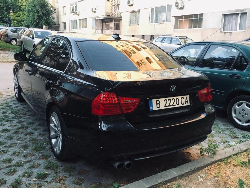 BMW 330 330d Xdrive, снимка 3 - Автомобили и джипове - 47457934