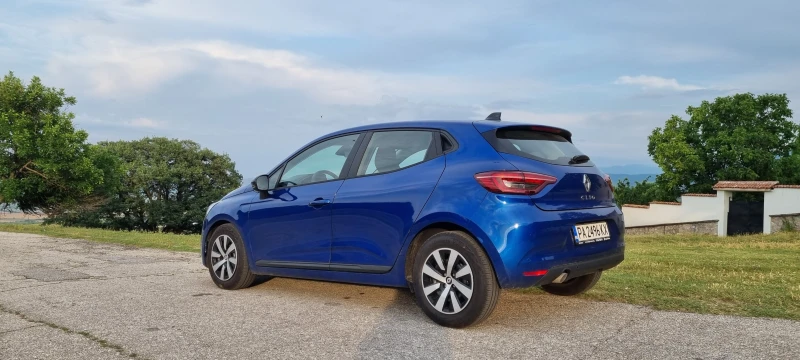 Renault Clio, снимка 6 - Автомобили и джипове - 48603344