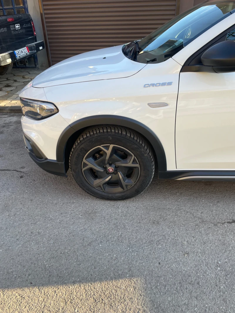 Fiat Tipo CROSS, снимка 3 - Автомобили и джипове - 48873629