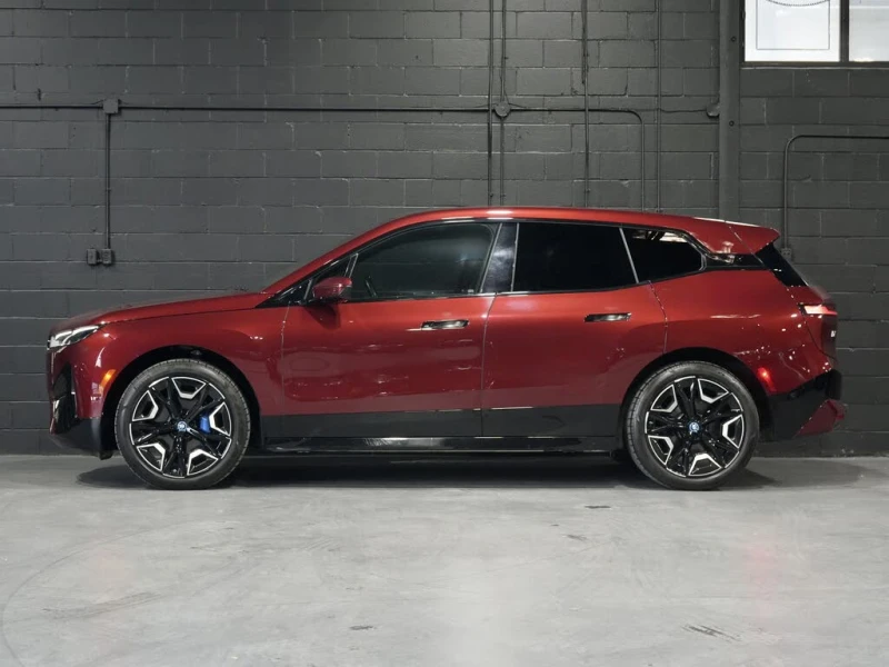 BMW iX * xDRIVE40* АвтоКредит* (ЦЕНА ДО БГ), снимка 3 - Автомобили и джипове - 52512659