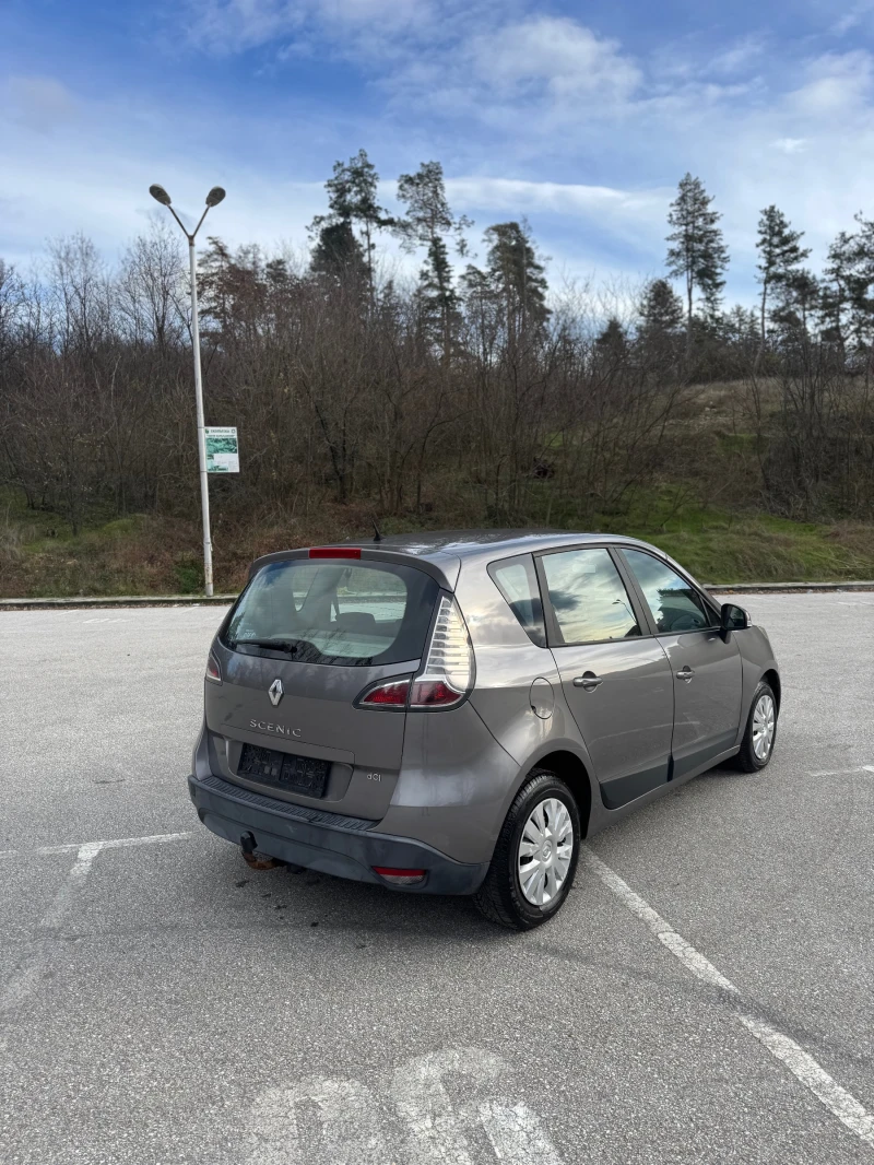 Renault Scenic 1.5 dci, снимка 3 - Автомобили и джипове - 52598957
