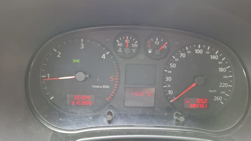 Audi A3 1.9TDI QUATTRO 131кс.6 скор., снимка 13 - Автомобили и джипове - 52643474