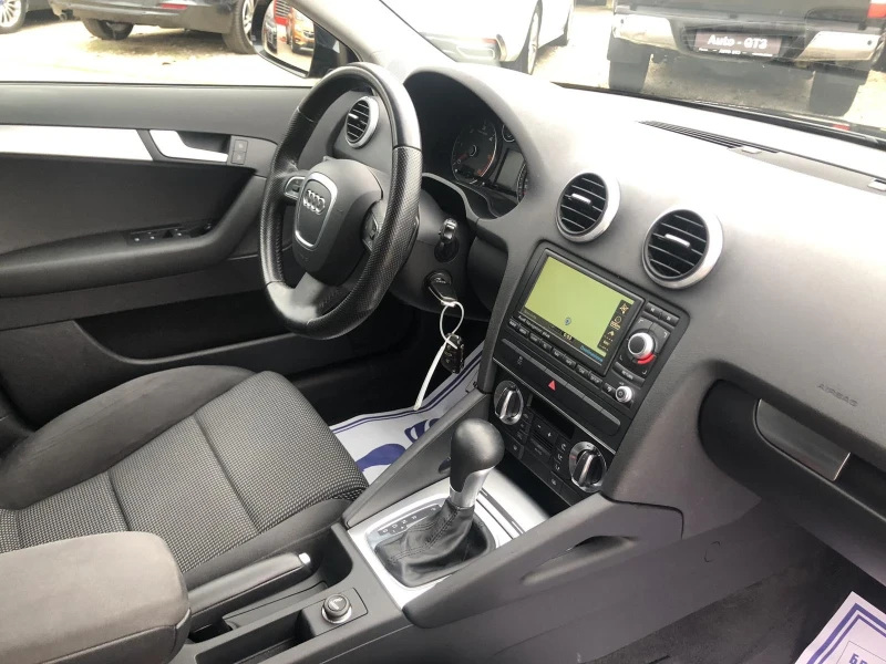 Audi A3 2.0TDI SportBack DSG LED NAVI, снимка 9 - Автомобили и джипове - 52882363