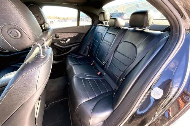 Mercedes-Benz C 300 4 MATIC * CARFAX* * АвтоКредит* (ЦЕНА ДО БГ), снимка 12 - Автомобили и джипове - 53190946