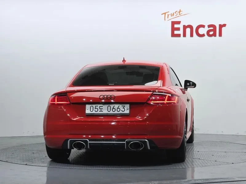 Audi Tt Coupe 45 Tfsi Quattro, снимка 4 - Автомобили и джипове - 55390090
