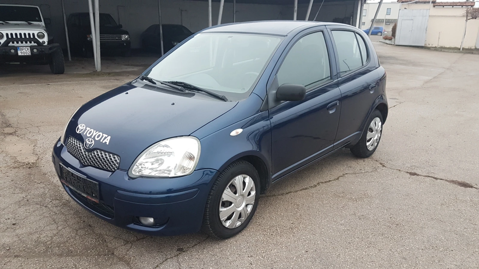 Toyota Yaris 1.3i автомат, снимка 1