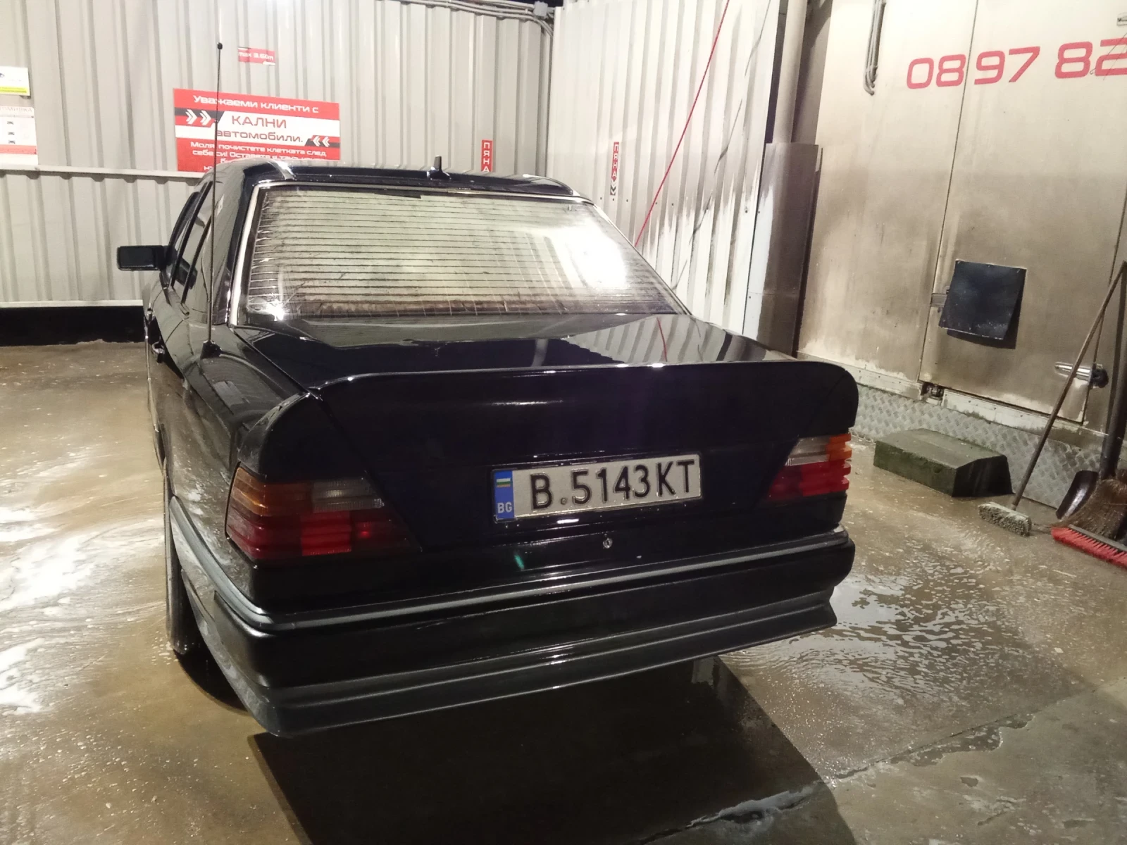 Mercedes-Benz 124 300 d - изображение 8
