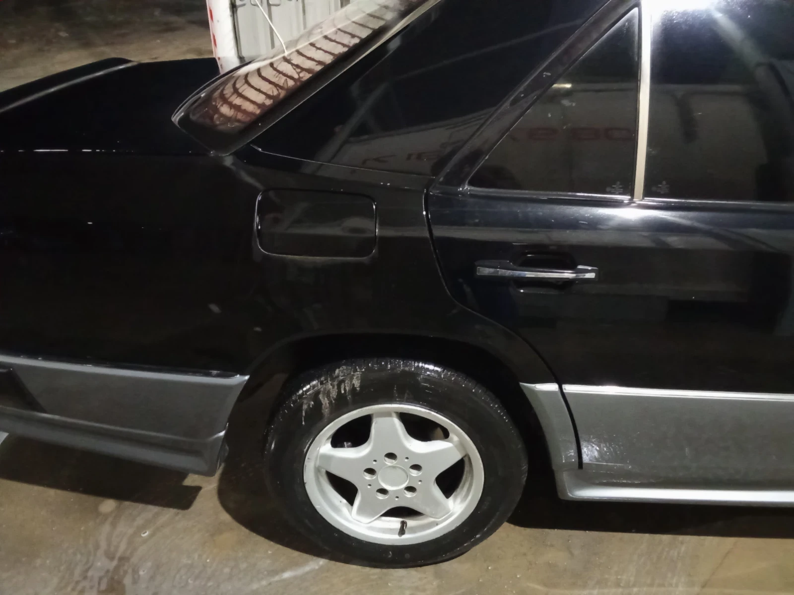 Mercedes-Benz 124 300 d - изображение 6