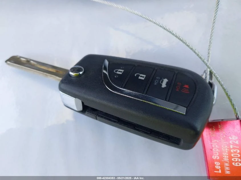 Toyota Corolla 1.8L I-4 DOHC, VVT, 96HP Front Wheel Drive - изображение 3