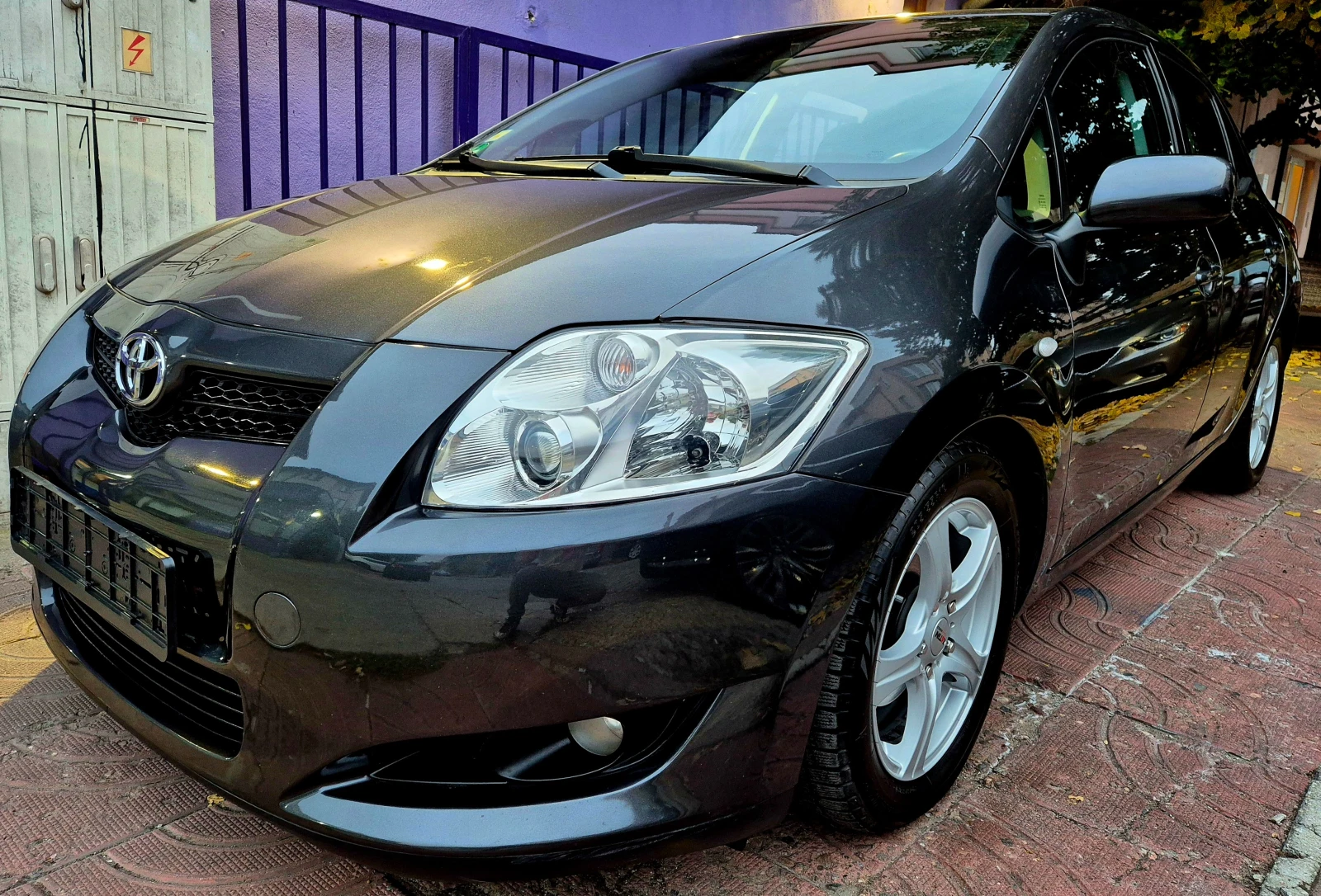 Toyota Auris 1.6i-нави-6speed-верига-japan - изображение 8