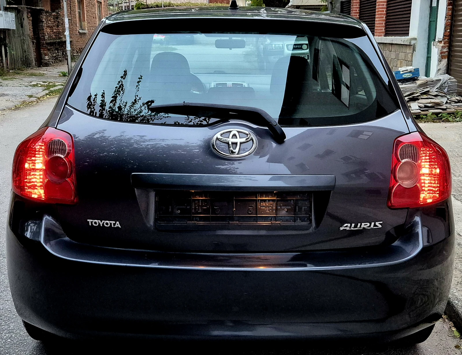 Toyota Auris 1.6i-нави-6speed-верига-japan - изображение 7