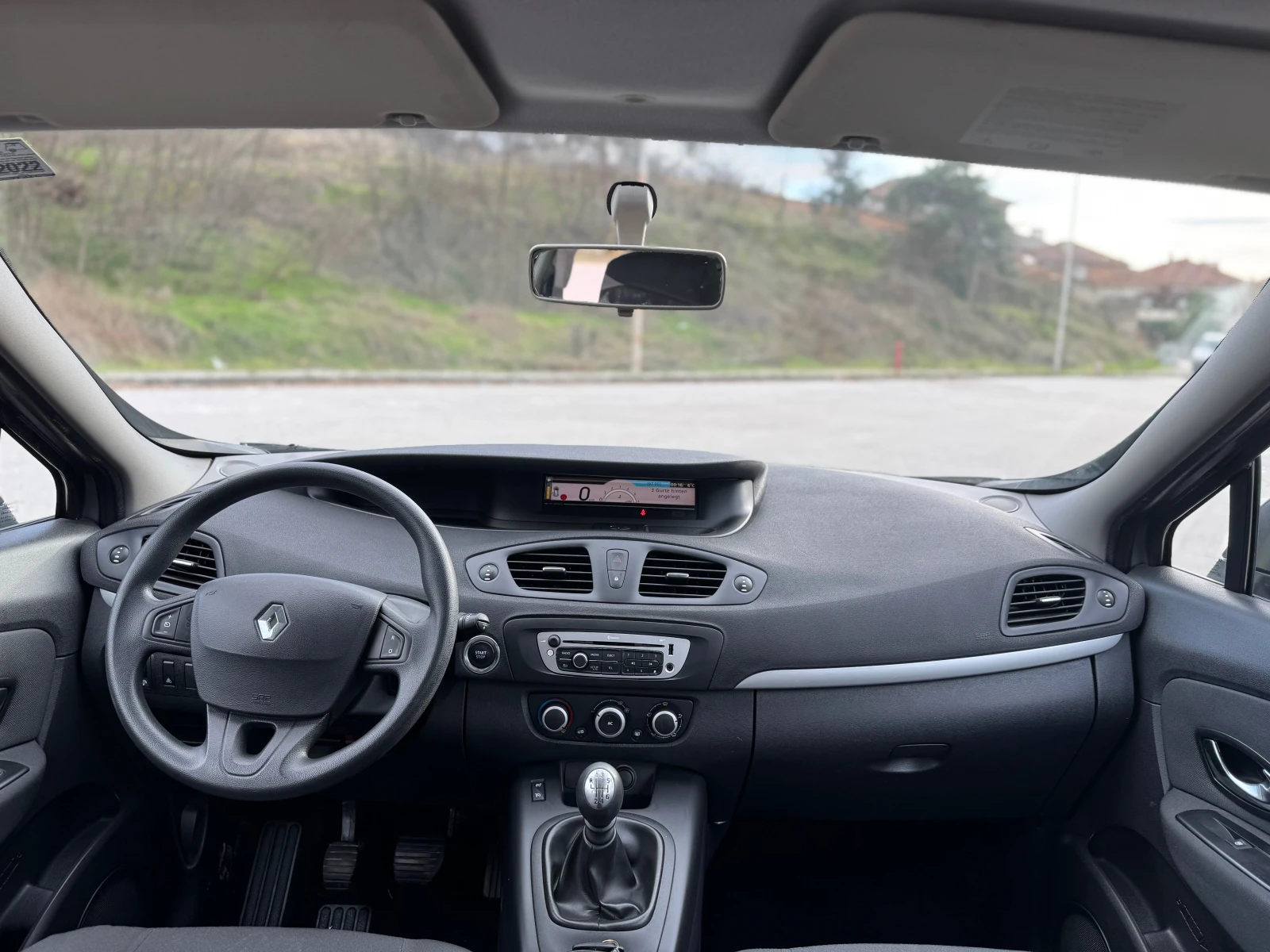 Renault Scenic 1.5 dci - изображение 9