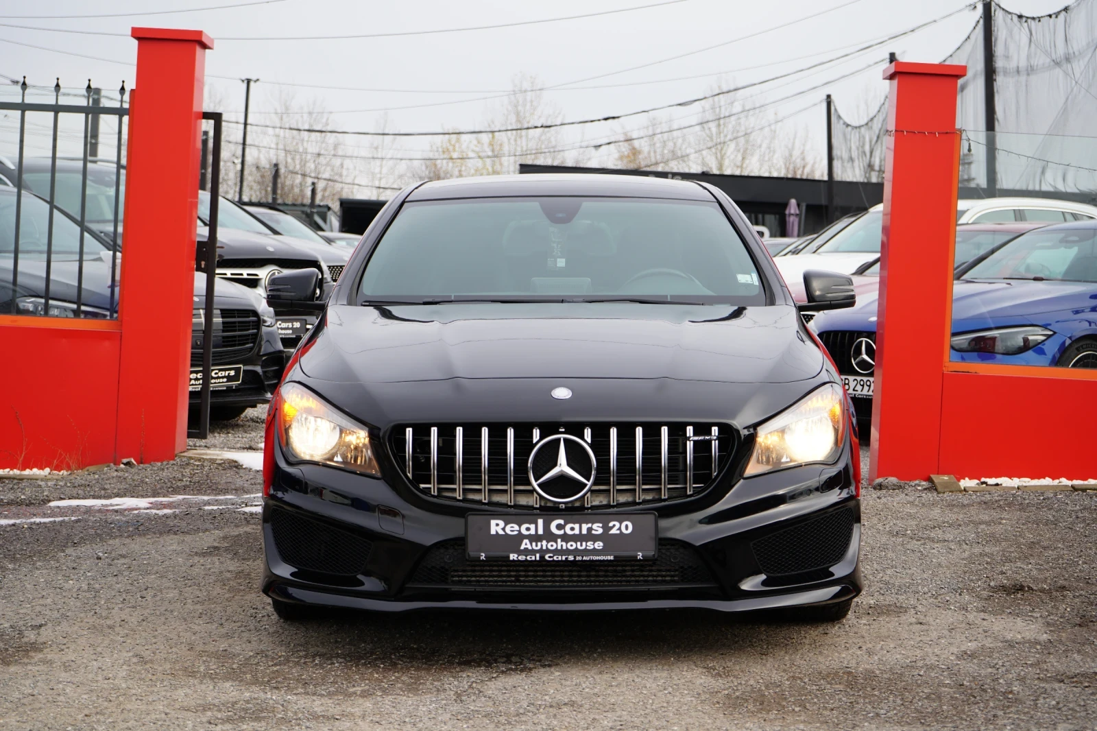 Mercedes-Benz CLA 250 4M* AMG* PANORAMA* CARPLAY - изображение 2