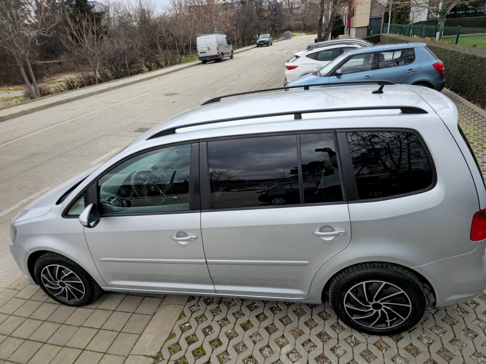 VW Touran 1.6TDI - изображение 10