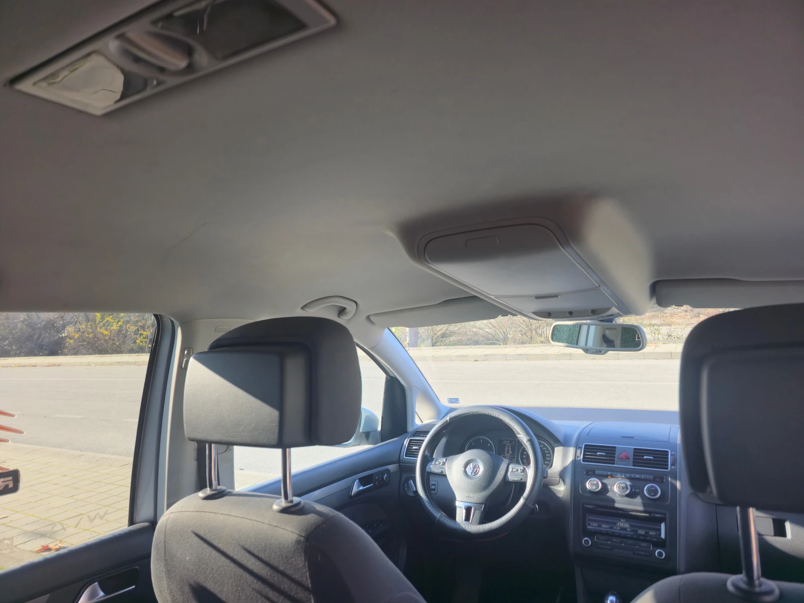 VW Touran 1.6TDI | Mobile.bg � ����������� 17