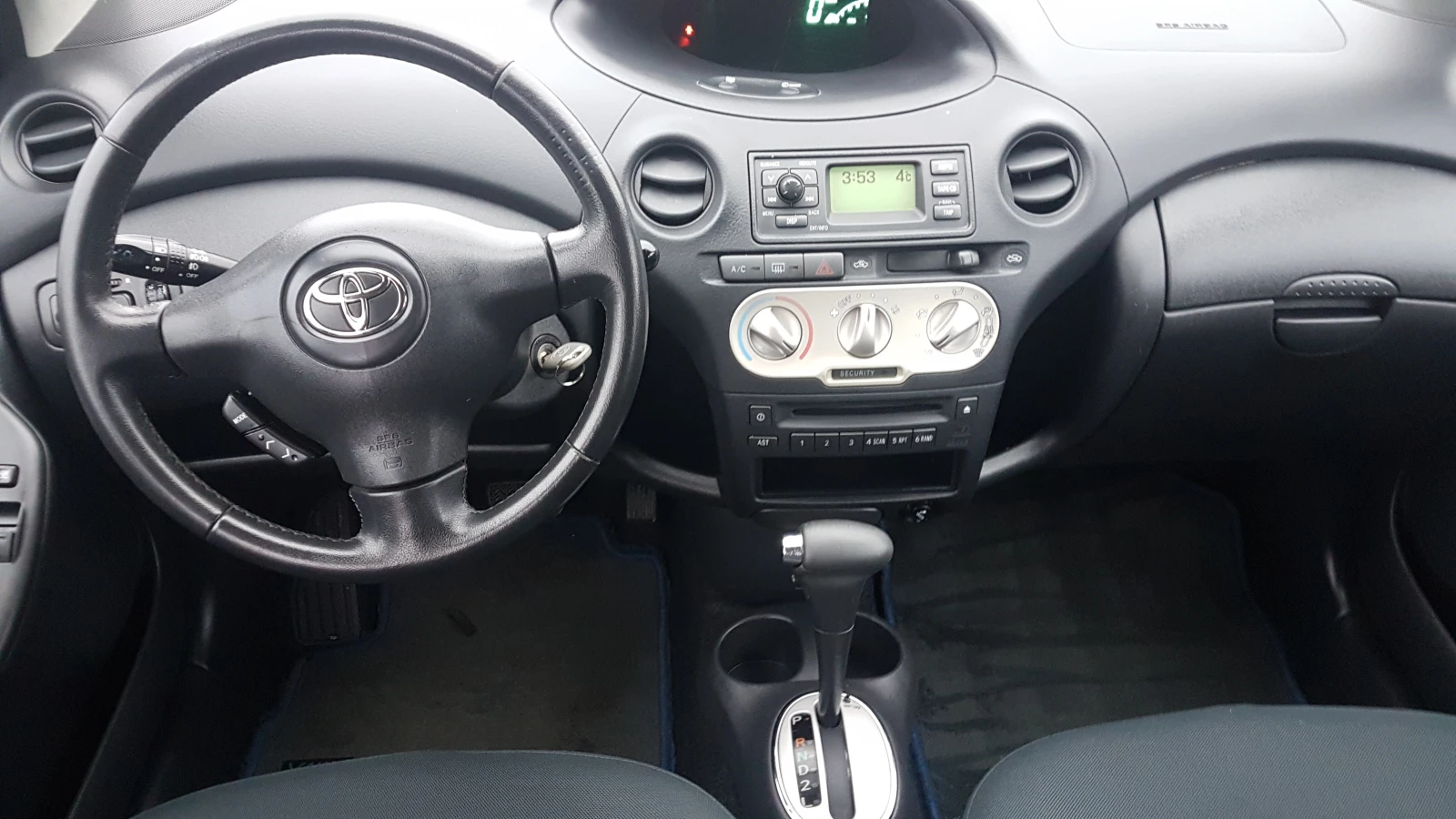 Toyota Yaris 1.3i ������� | Mobile.bg � ����������� 14