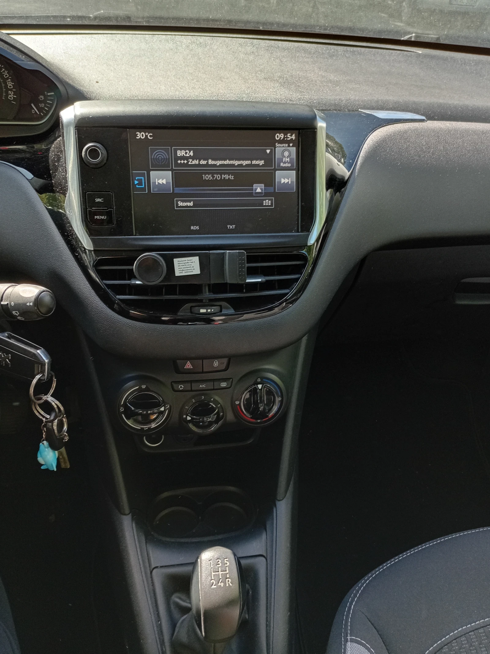 Peugeot 208 1000 - изображение 9