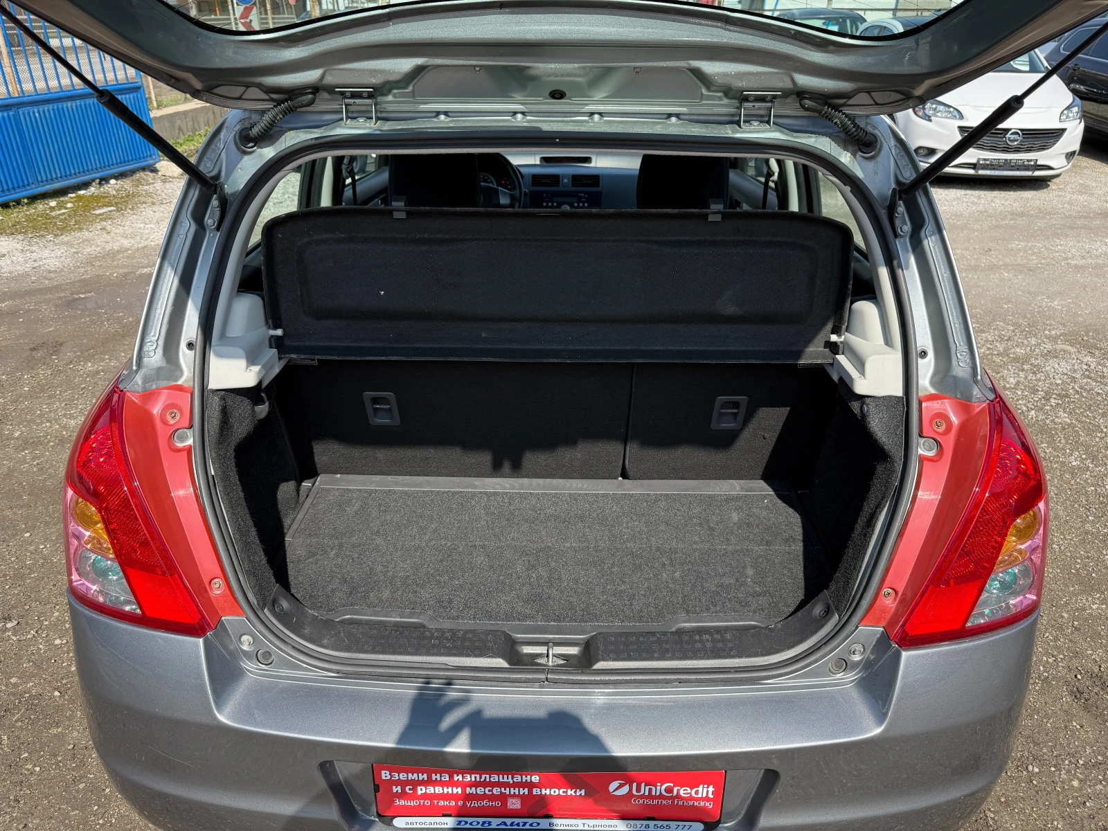 Suzuki Swift 1.3i-92к.с-110000км-климатик-ИТАЛИЯ, снимка 12 - Автомобили и джипове - 53985510