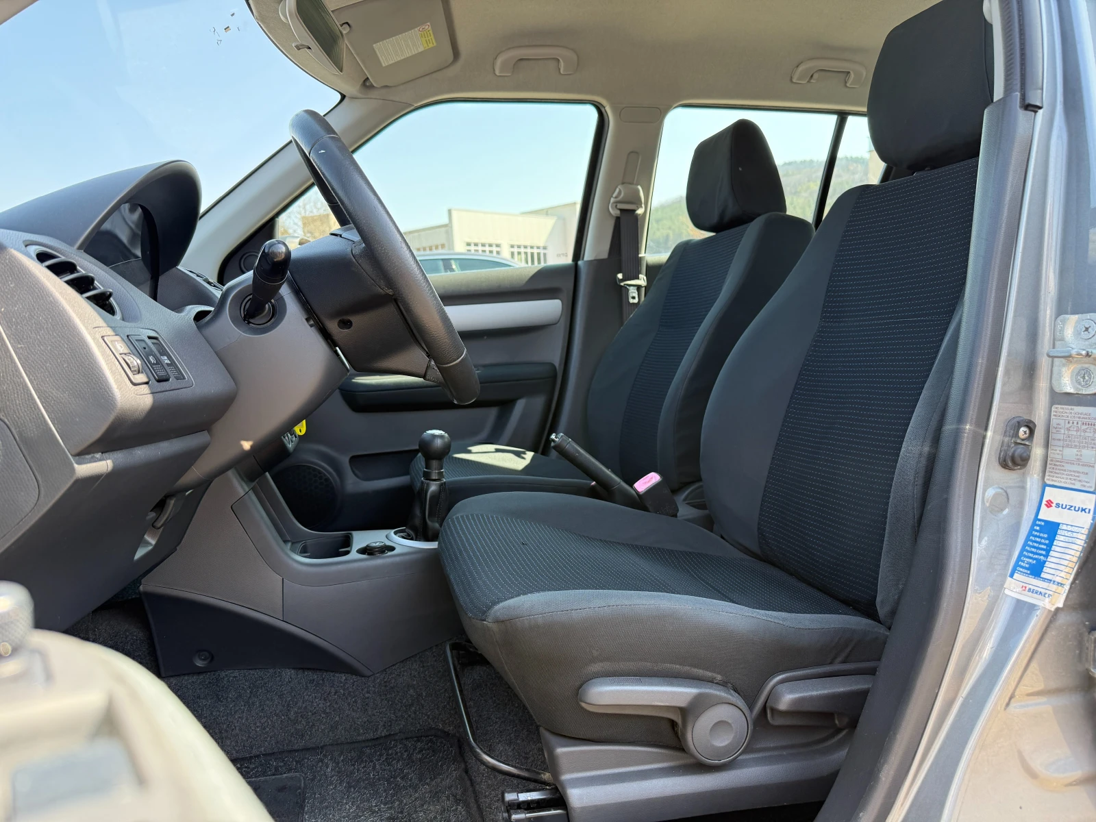 Suzuki Swift 1.3i-92к.с-110000км-климатик-ИТАЛИЯ, снимка 10 - Автомобили и джипове - 53985510