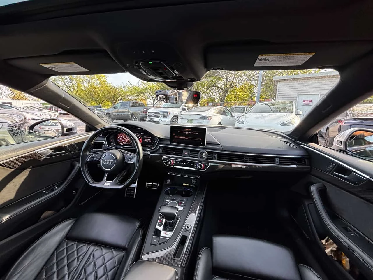 Audi S5 Technik| DISTR| 360| ШИБИДАХ| BANG&OLUF| МАСАЖИ, снимка 11 - Автомобили и джипове - 54567116