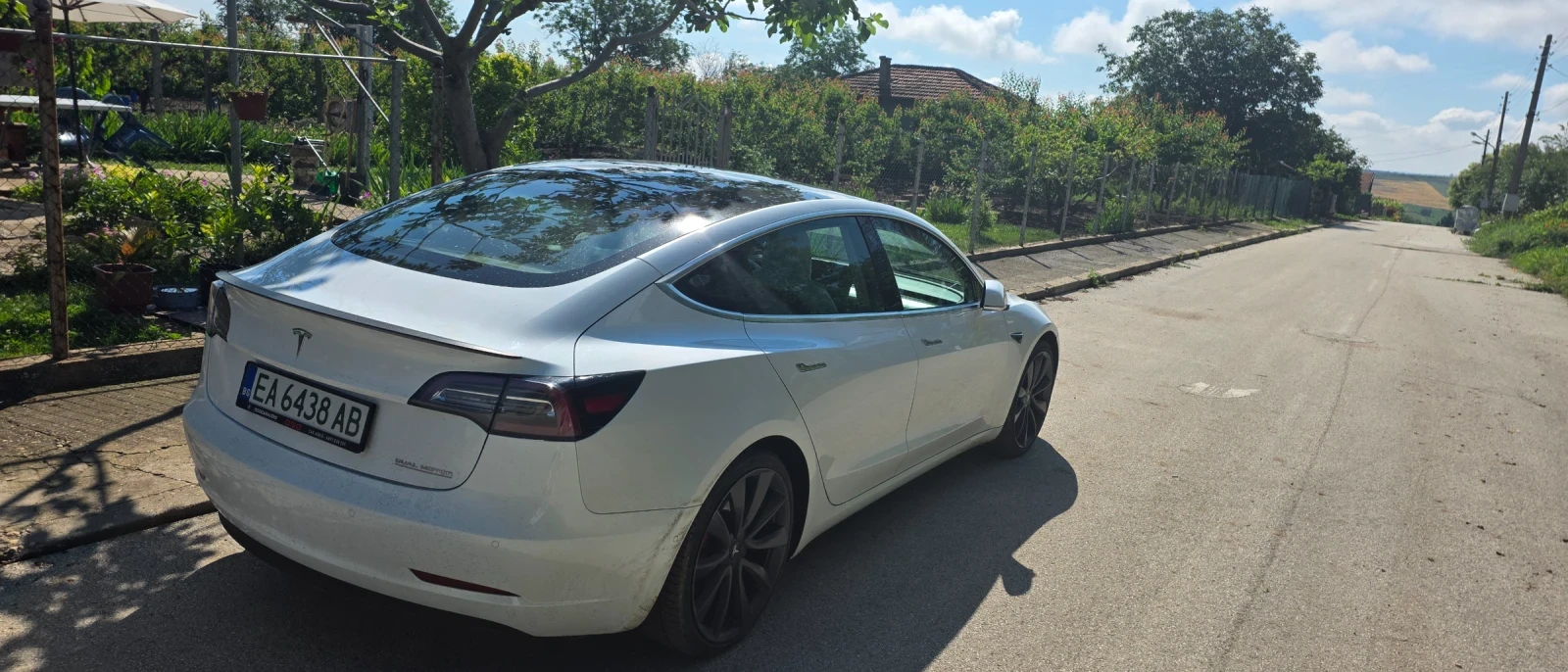 Tesla Model 3 Performans, снимка 8 - Автомобили и джипове - 54816605