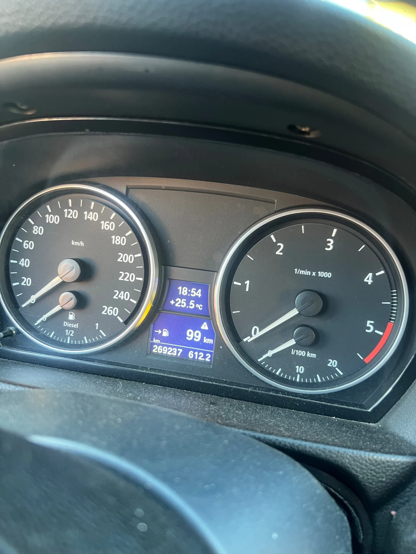 BMW 330 Xd, снимка 17 - Автомобили и джипове - 54818591