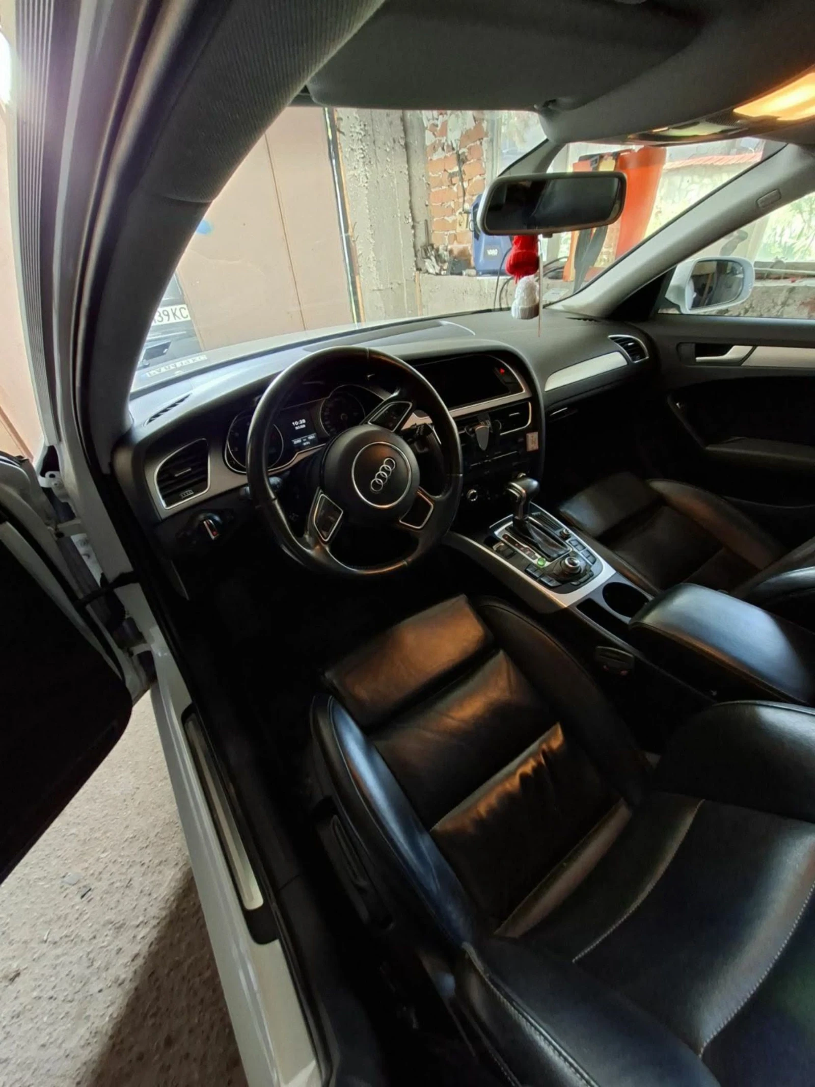 Audi A4, снимка 8 - Автомобили и джипове - 55299257