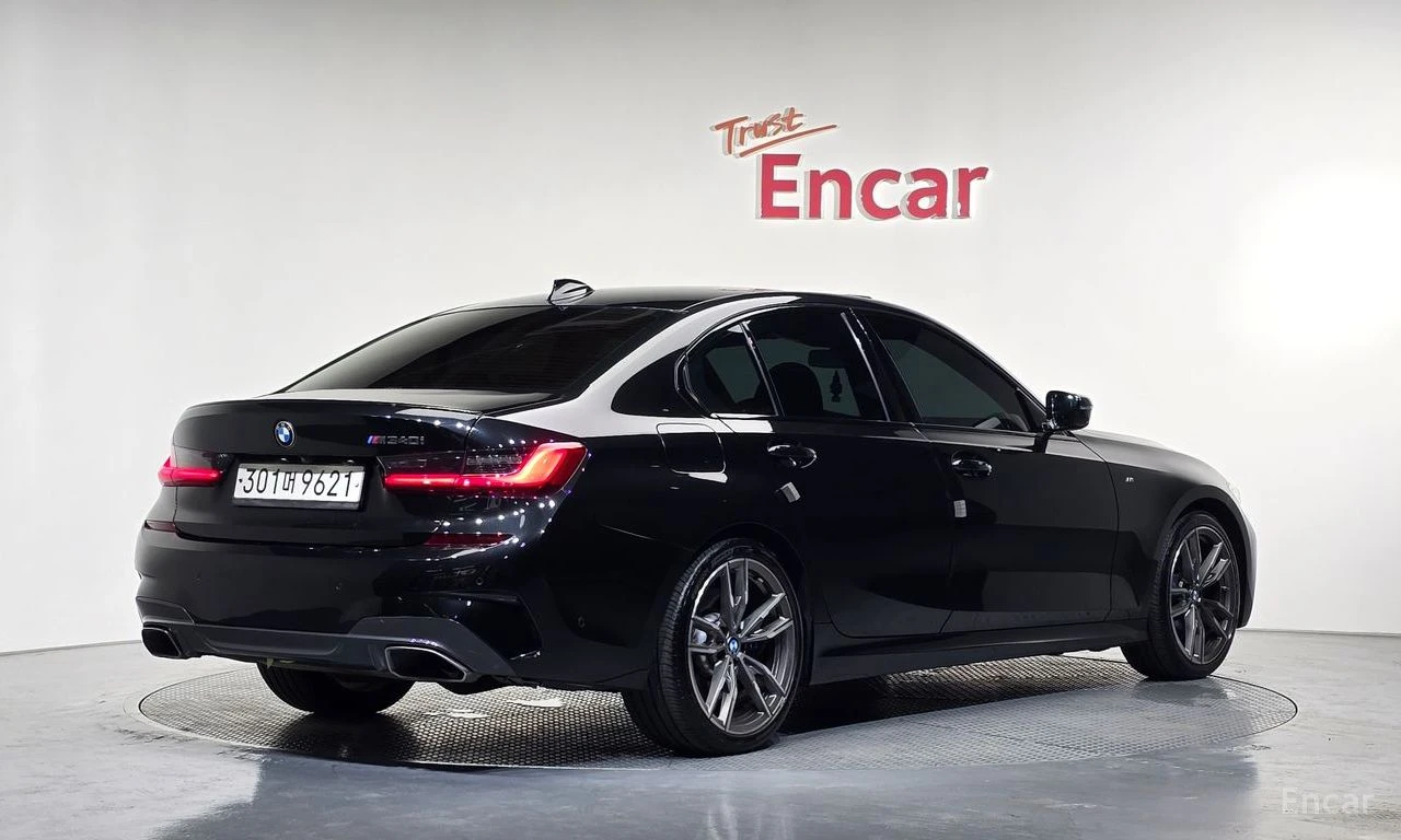 BMW 340 HARMON* KARDON* ДИСТРОНИК* ХЕДЪП* 360КАМЕРА* , снимка 2 - Автомобили и джипове - 55556875