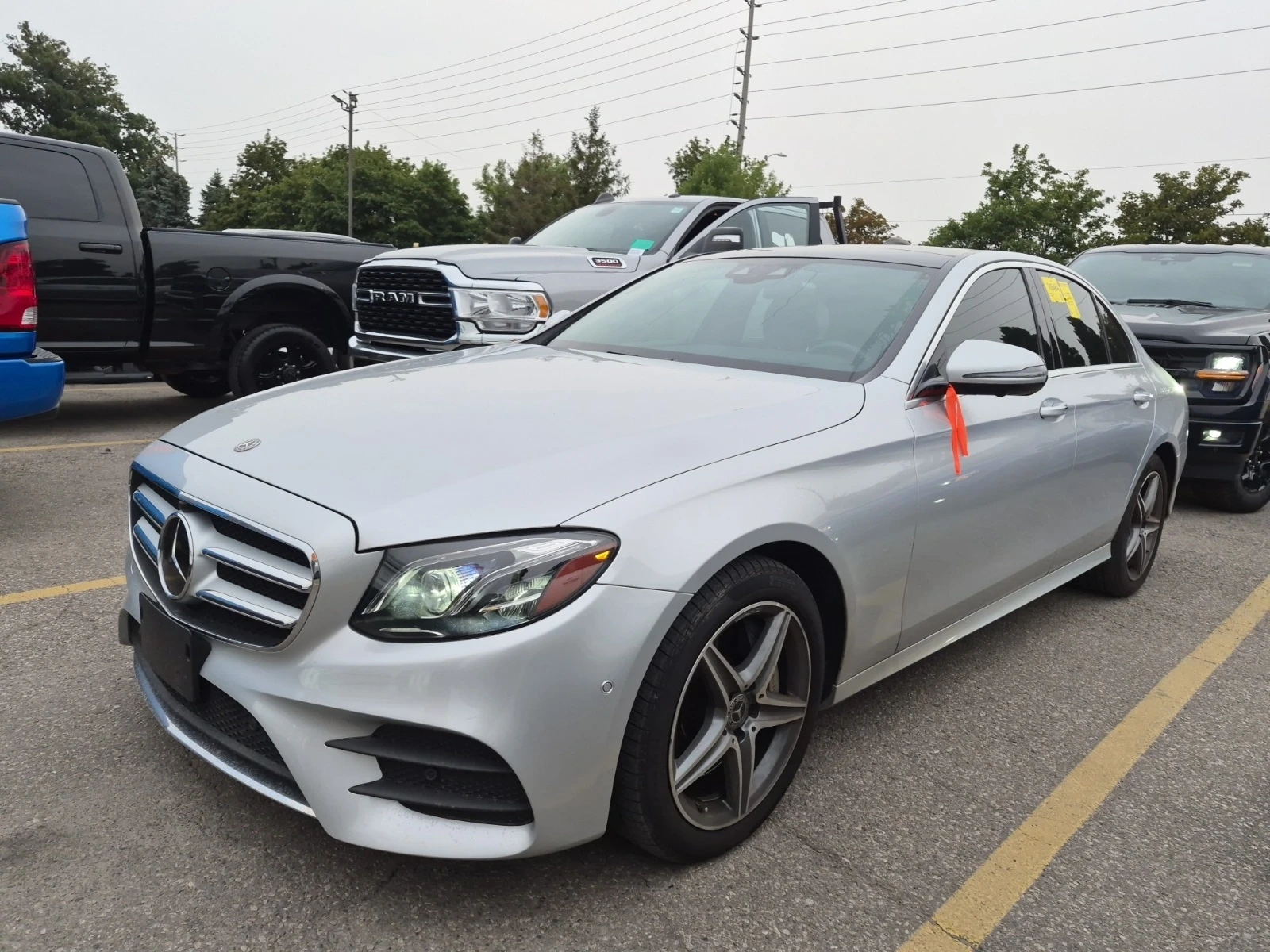 Mercedes-Benz E 400 4MATIC * AMG * ПАНОРАМА * CARFAX * 