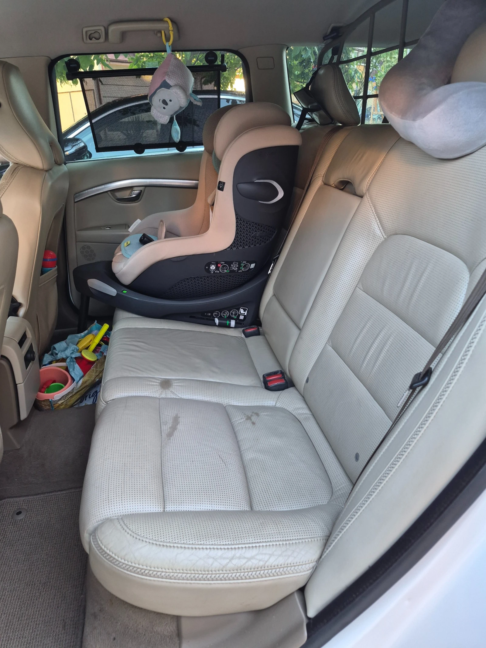 Volvo Xc70, снимка 17 - Автомобили и джипове - 55969178