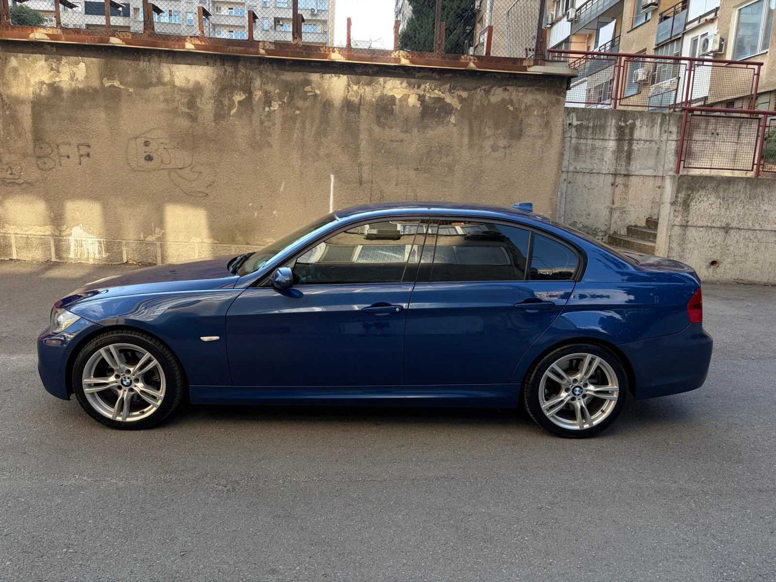 BMW 330 Xd M-пакет, снимка 5 - Автомобили и джипове - 56166380