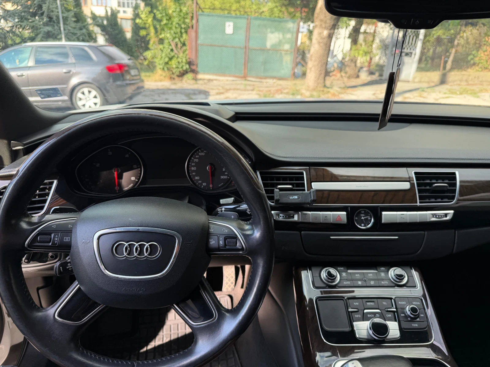 Audi A8 3.0TDi, снимка 9 - Автомобили и джипове - 56166554