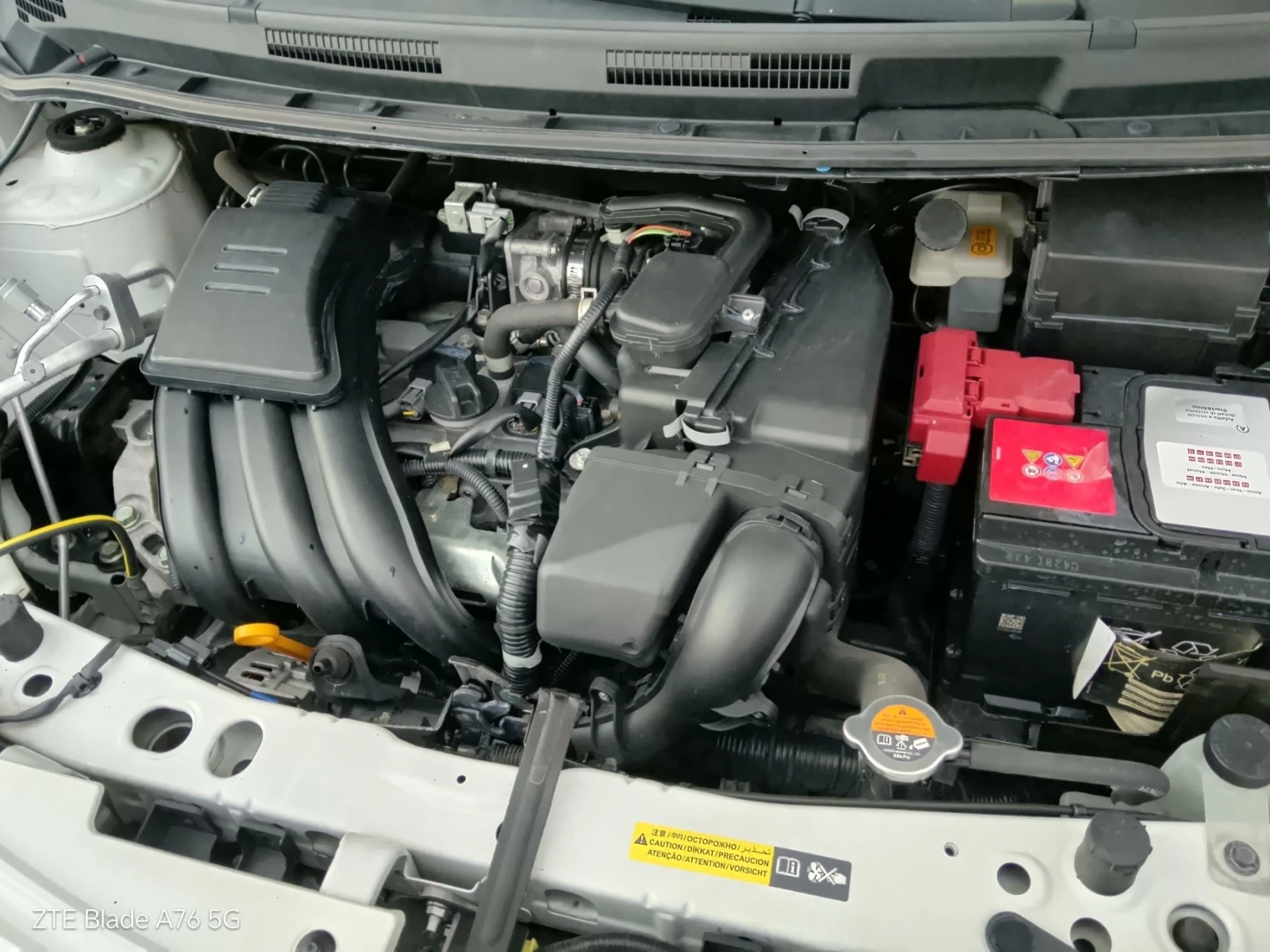 Nissan Note, снимка 5 - Автомобили и джипове - 56225923