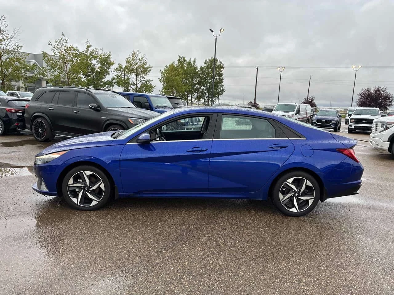 Hyundai Elantra * Luxury * CARFAX * , снимка 2 - Автомобили и джипове - 56259757