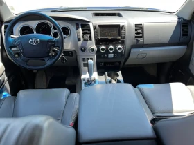 Toyota Sequoia 5.7 V8 4x4 БЕЗ РЪЖДИ , снимка 8