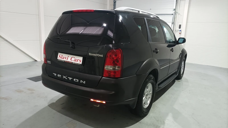 SsangYong Rexton 2.7 d 4x4, снимка 5 - Автомобили и джипове - 48786647