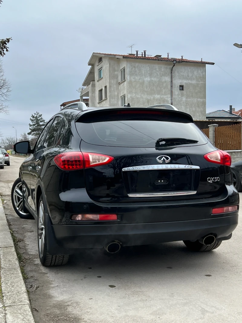 Infiniti QX50, снимка 2 - Автомобили и джипове - 49328039